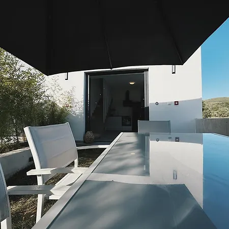 Villa Zoha *