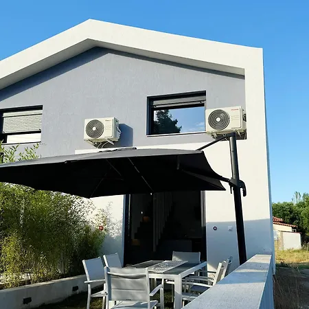 Zoha Villa Toroni