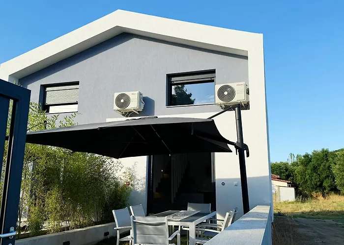 Zoha Вилла Торони